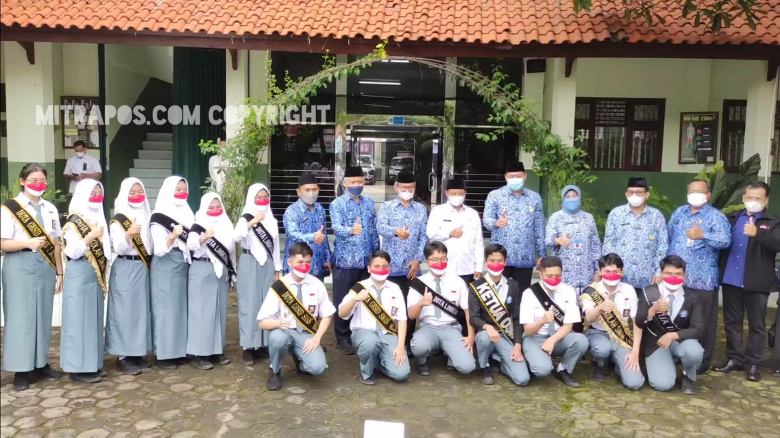 Wagub Jabar Dan Plt Wali Kota Bekasi Tinjau PTM 100 Persen