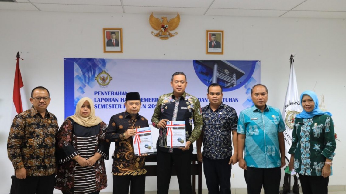 Pemerintah Kota Bekasi Terima Hasil Pemeriksaan Kinerja dan Kepatuhan Semester II Tahun 2022