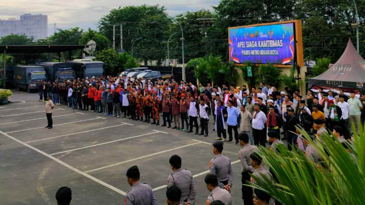 Polres Metro Bekasi Kota Gelar Apel Siaga Kamtibmas Bersama Pokmas