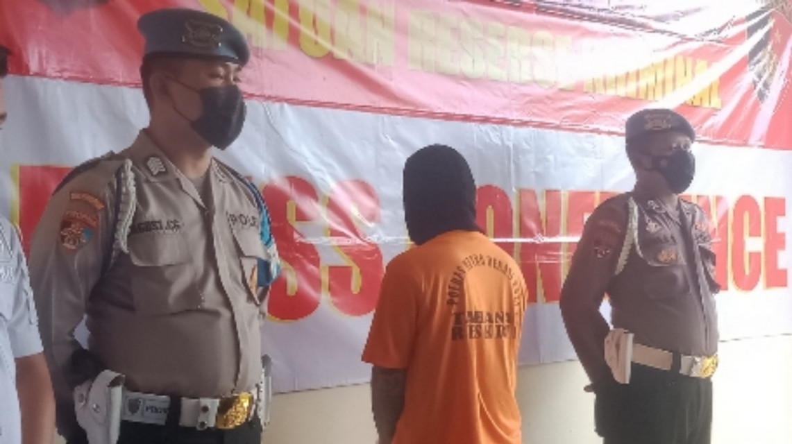 Omset Jutaan Rupiah, Jual Miras Ilegal