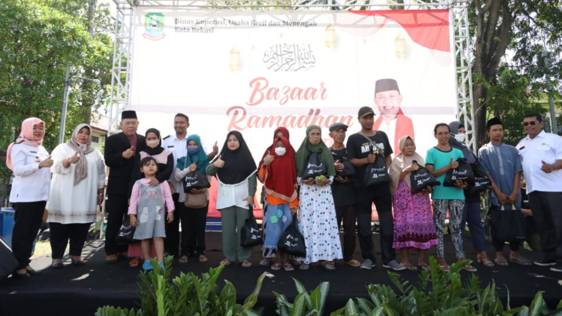 Dinas Koperasi dan UKM Kota Bekasi Gelar Bazar Ramadhan di Kelurahan Perwira
