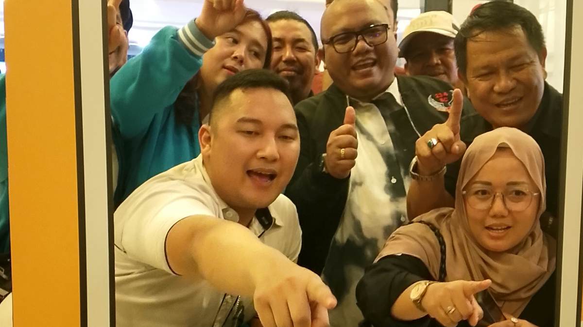 Adelia Sidik Resmi di Lantik Ketua KNPI Kota Bekasi Periode 2025-2028