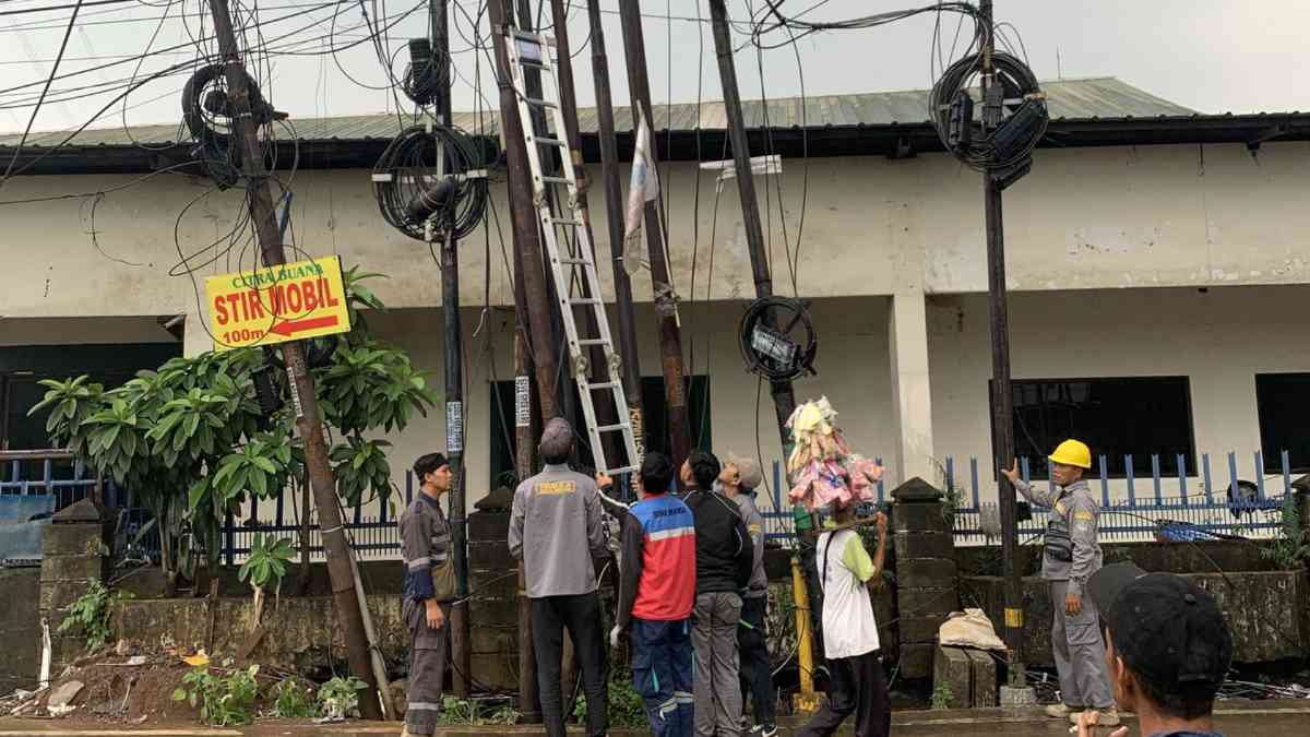 DBMSDA Kota Bekasi Bersama Apjatel Tindaklanjuti Kabel Semrawut