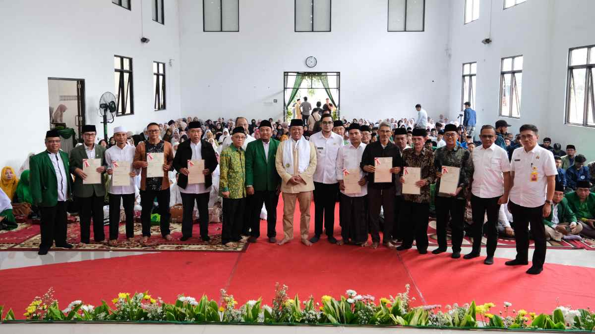 Menteri Nusron dan DPP PUI Teken MoU, Dorong Pemanfaatan Tanah Wakaf