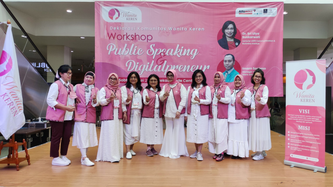 Deklarasi Wanita Keren Bekasi Dengan Tema Workshop publish Speaking Digitalpreneur Digelar