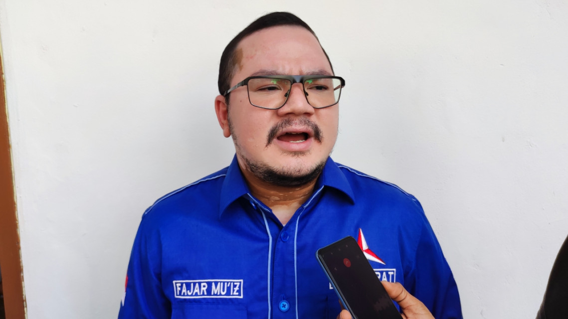 Pemuda Bekasi Ini Mengikuti Jejak Ayahnya, Maju di Dunia Politik