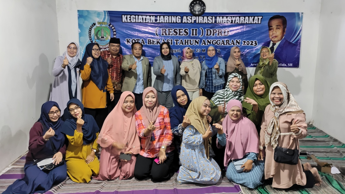 Tampung Aspirasi, Arwis Sembiring Gelar Reses Sederhana Sambil Lesehan