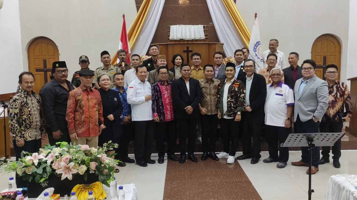 FKK Kota Bekasi Gelar Pelantikan Sekaligus Rayakan Paskah