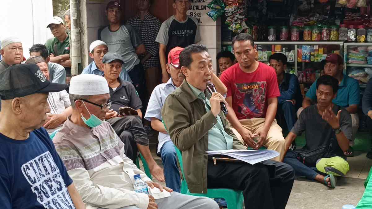 Warga RW 05 Medan Satria Desak PLN Bayar Kompensasi Sutet