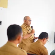 Penutupan Perlintasan Kereta Api Ilegal di Medan Satria Ditunda Sementara