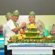 Menteri Lingkungan Hidup Dorong Program Green Policing Polda Riau Direplikasi Secara Nasional