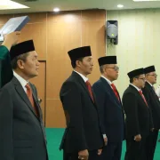 Tri Adhianto Lantik Pengurus Baznas Kota Bekasi Periode 2026–2031