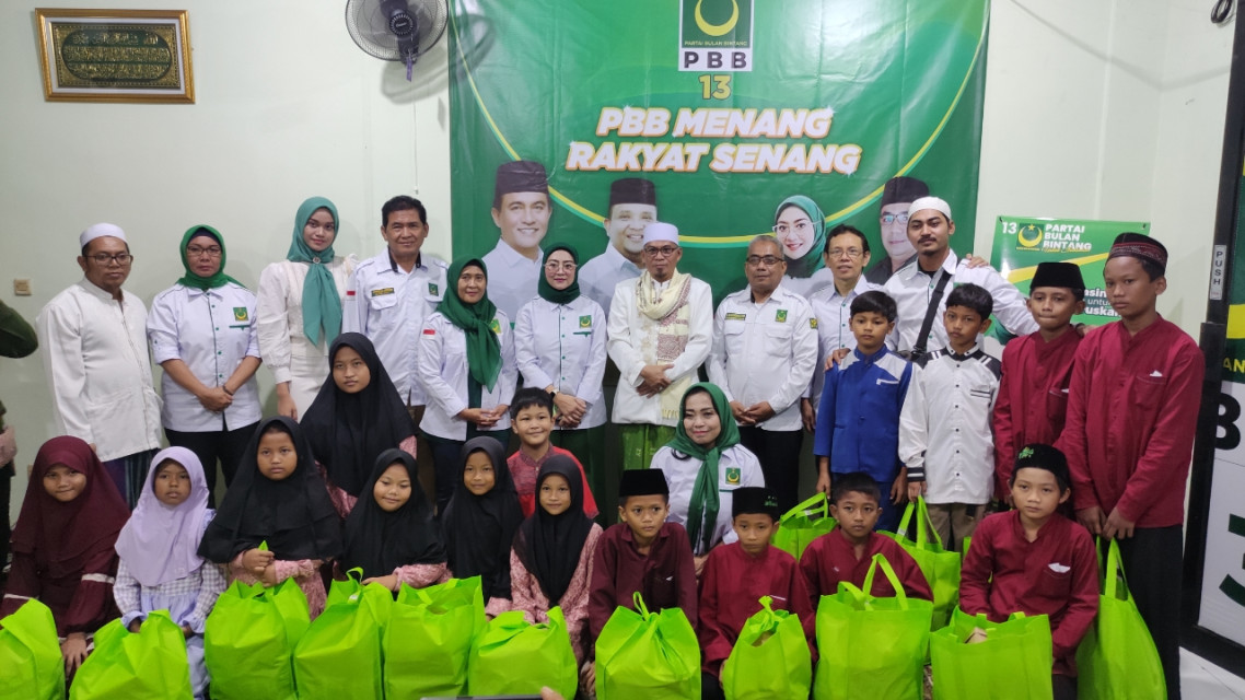 Indah Kusumawati Resmikan Posko Sosial dan Santuni Anak Yatim di Bekasi