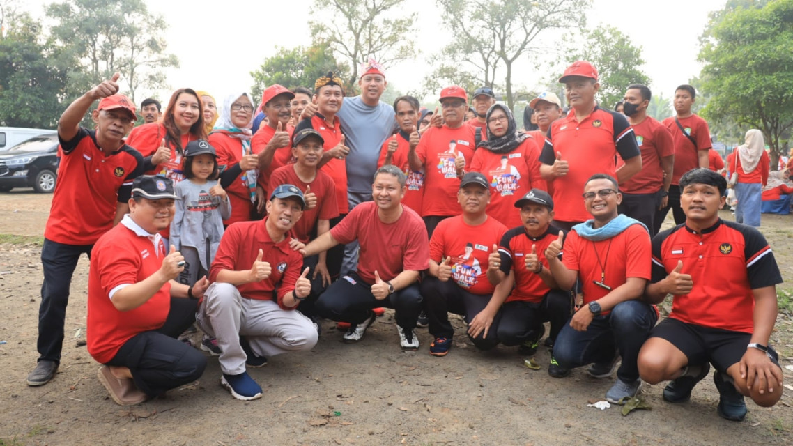 Jalan Santai Mustika Jaya, Tri Adhianto Kasih Bonus Untuk Peserta