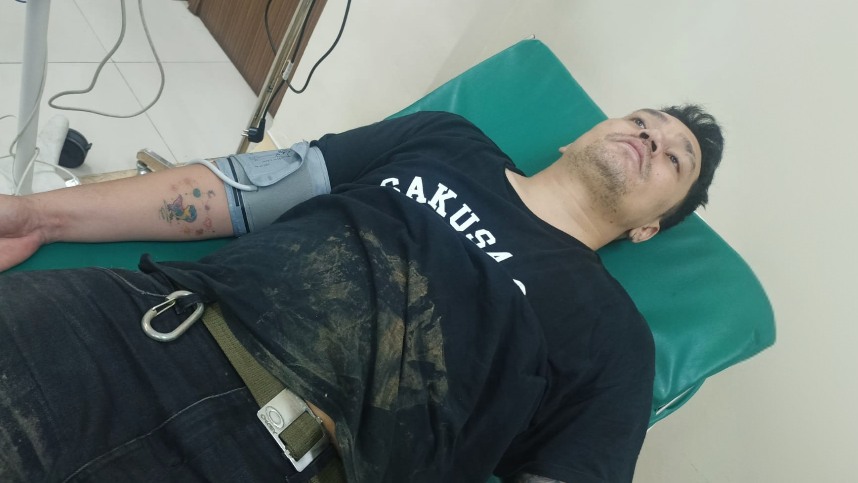 Mengaku Anak Anggota DPRD NTT, Seorang Pria Serang Wartawan di Bekasi