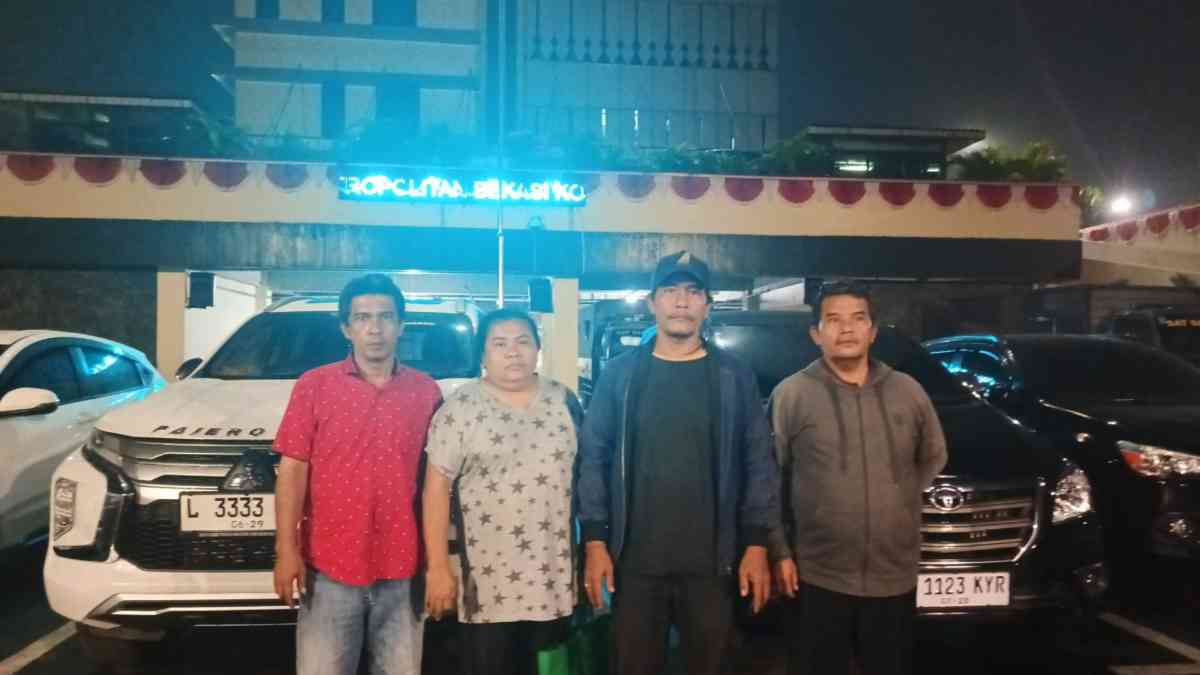 Ibu Rumah Tangga Buat LP Di Polres Bekasi kota