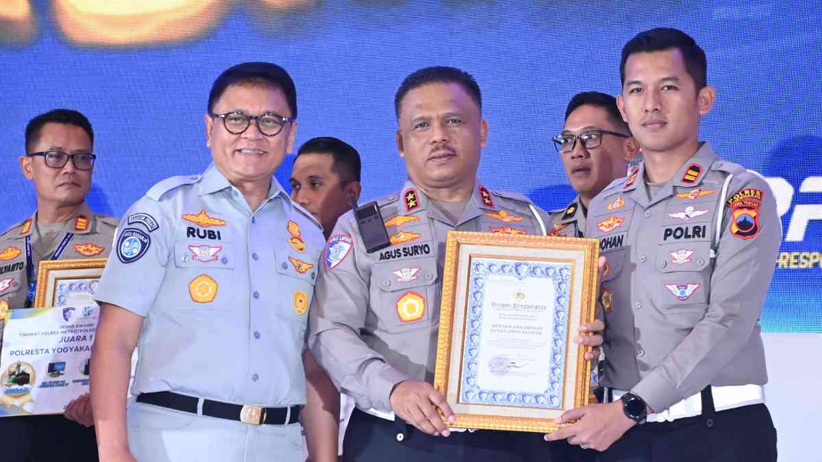 Jasa Raharja dan Korlantas Polri Serahkan IRSMS Award