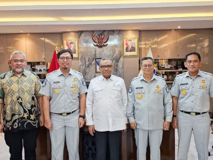 Jasa Raharja dan Kemenaker Perkuat Sinergi Keselamatan Berlalu Lintas bagi Pekerja