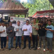 Aliansi Ormas/LSM Kota Bekasi Sambut Kepulangan Tri Adhianto dari Ibadah Haji