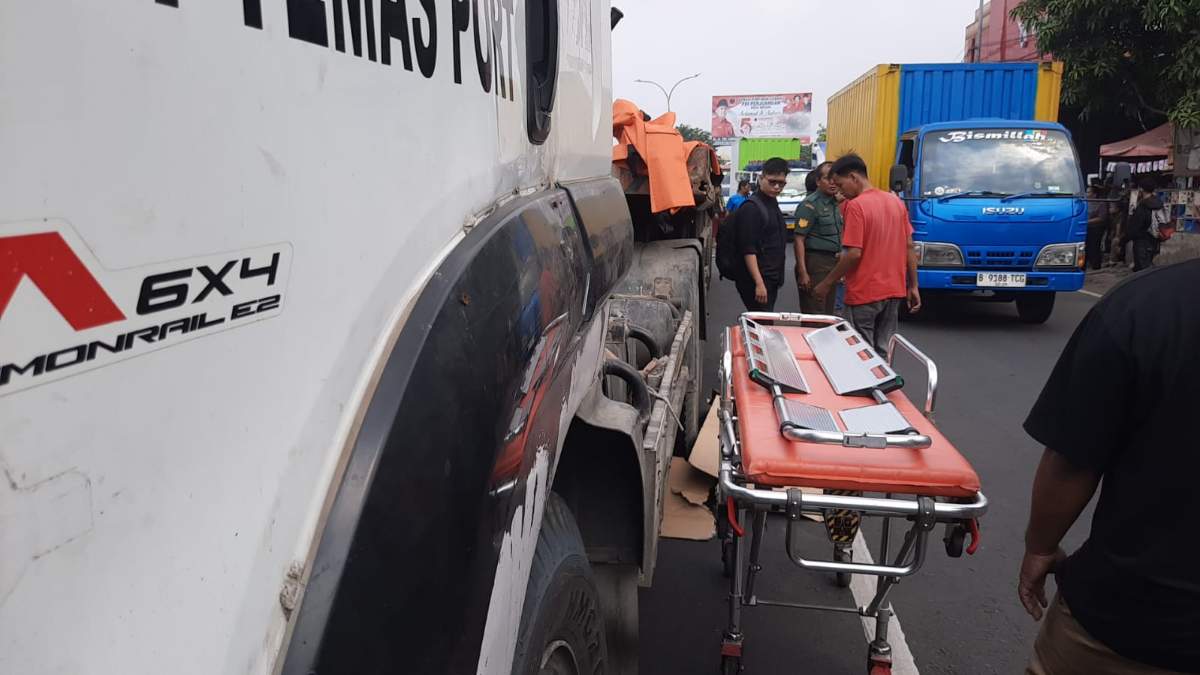 Tabrakan Maut di Sultan Agung Bekasi, Pengendara Motor Tewas