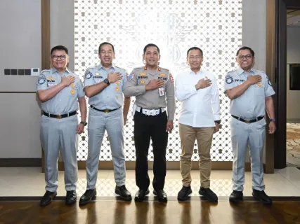 Jasa Raharja dan Korlantas Polri Ajak Masyarakat Akhiri Lawan Arus, Wujudkan Budaya Keselamatan Berlalu Lintas