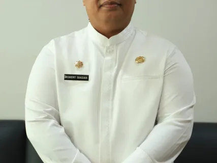 Kadis Dinsos Kota Bekasi Robert TP Siagian Ucapkan Selamat Hari Bhayangkara ke-80, Harapkan Sinergi dengan Polri Semakin Kuat