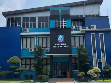 Tantangan Distribusi Air Bersih dan Evaluasi Pelayanan Perumda Tirta Patriot