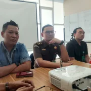 Kejari Kota Bekasi Tegaskan Penggeledahan Kasus Dugaan Pungli MCK Sesuai Prosedur, Kuasa Hukum SM Tetap Persoalkan Pelaksanaannya