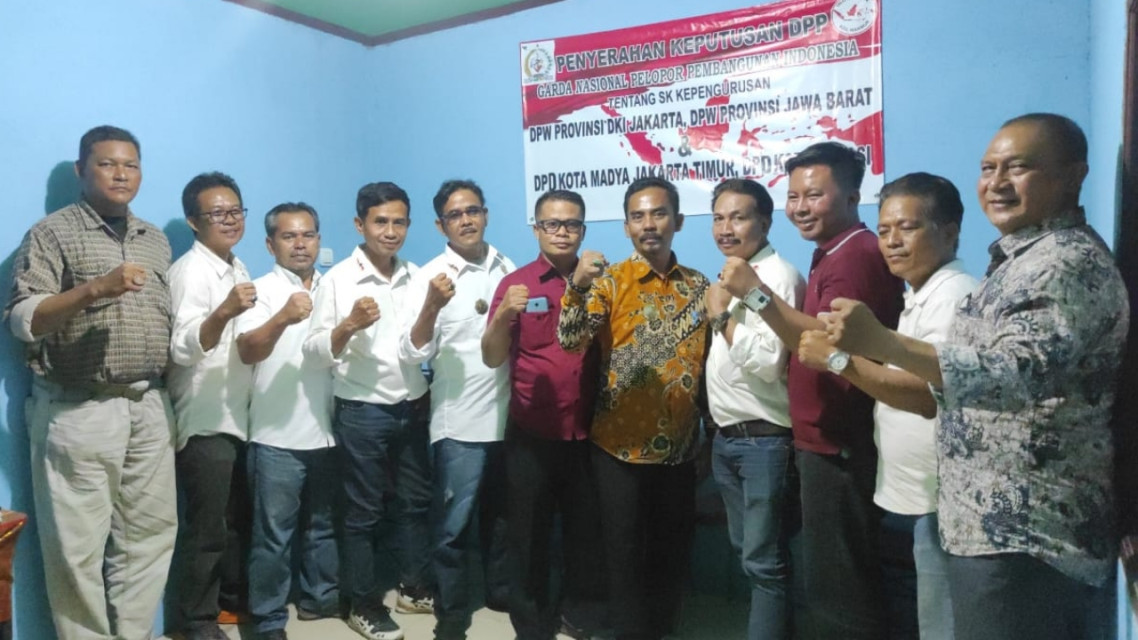 Ketua Umum GNPPI Memberikan Mandat untuk Pengurus Wilayah