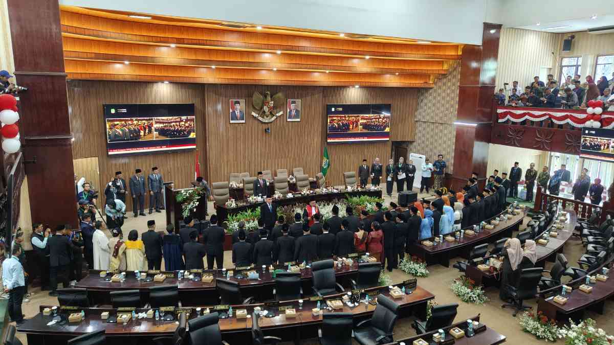 Resmi Dilantik, Kota Bekasi Bersiap untuk Era Baru Kepemimpinan DPRD