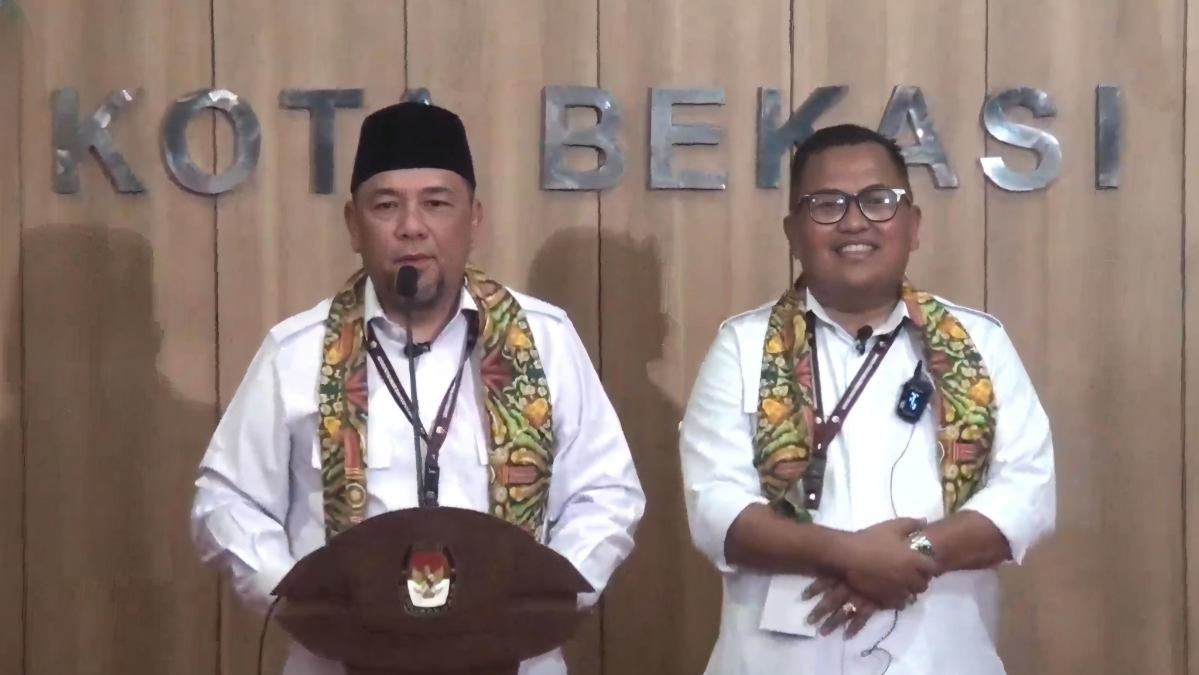 Resmi Daftar di KPU, Heri-Sholihin Siap "Beresin" Kota Bekasi