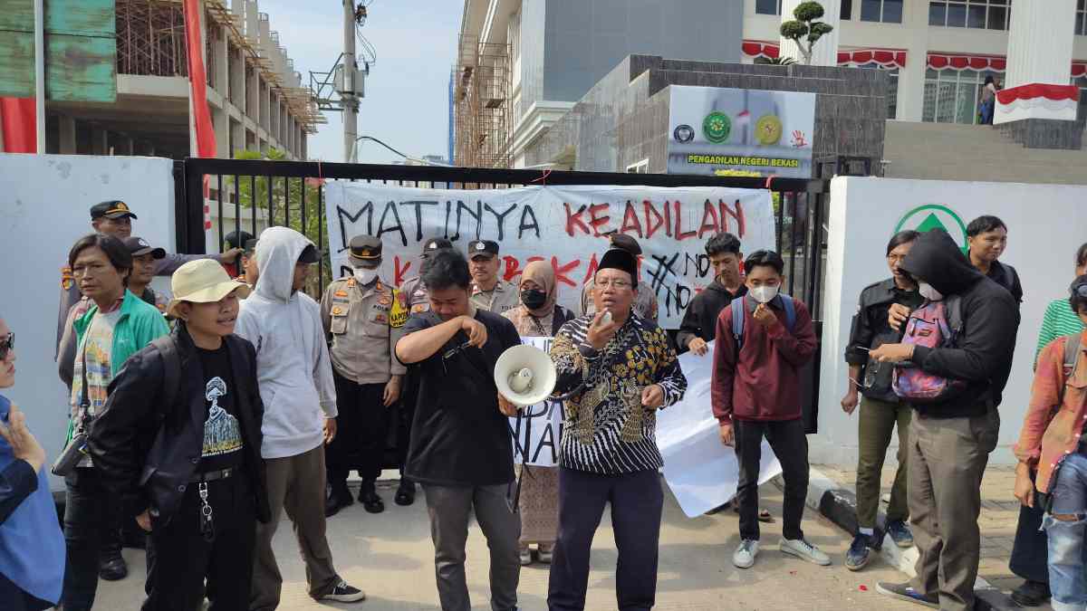 Kasus Kekerasan Jatiasih Berlanjut, Masjaber Demo Tuntut Keadilan