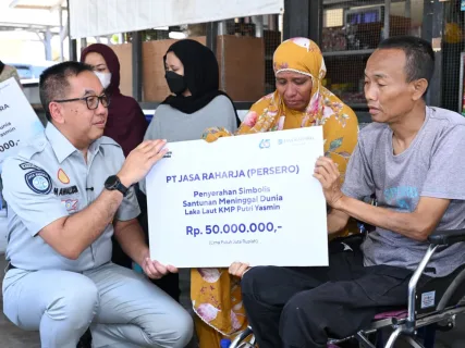 Dalam 24 Jam, Dirut Jasa Raharja Serahkan Santunan kepada Ahli Waris Korban Kebakaran KMP Putri Yasmin