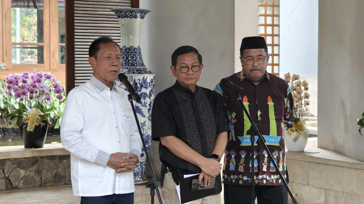 Pramono dan Rano Minta Restu Bang Yos Sampai ke Bekasi