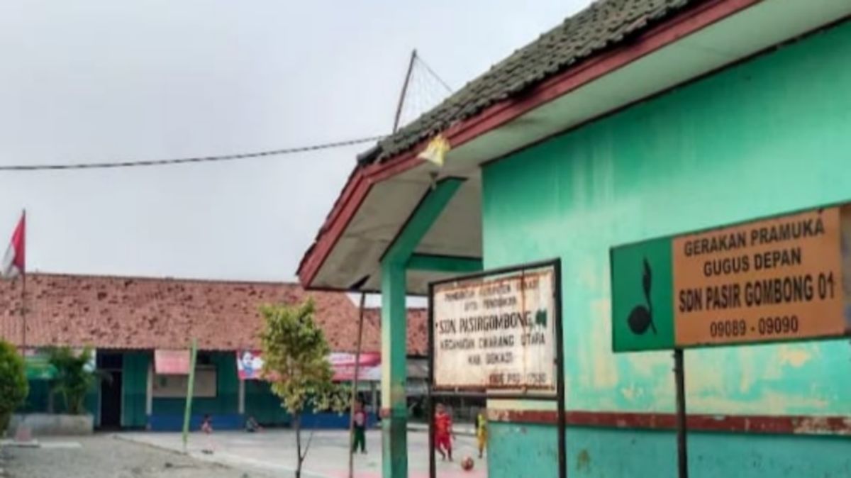 Komite Sekolah Desak Pemkab Bekasi Perbaiki SDN Pasir Gombong 01
