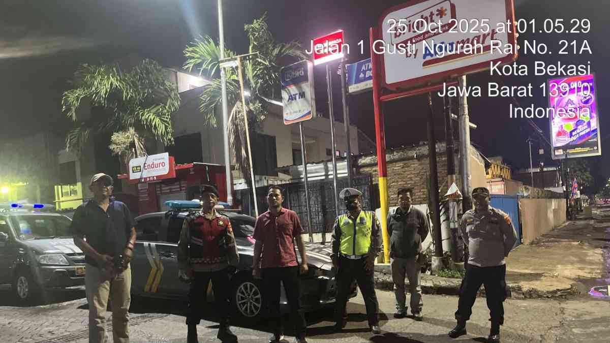 Polsek Bekasi Barat Pastikan Wilayah Aman dan Kondusif  ‎