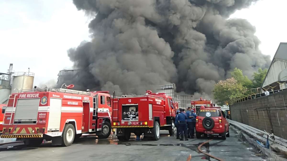 PT Priscolin Bekasi Dilalap Api, Terdapat Korban Jiwa