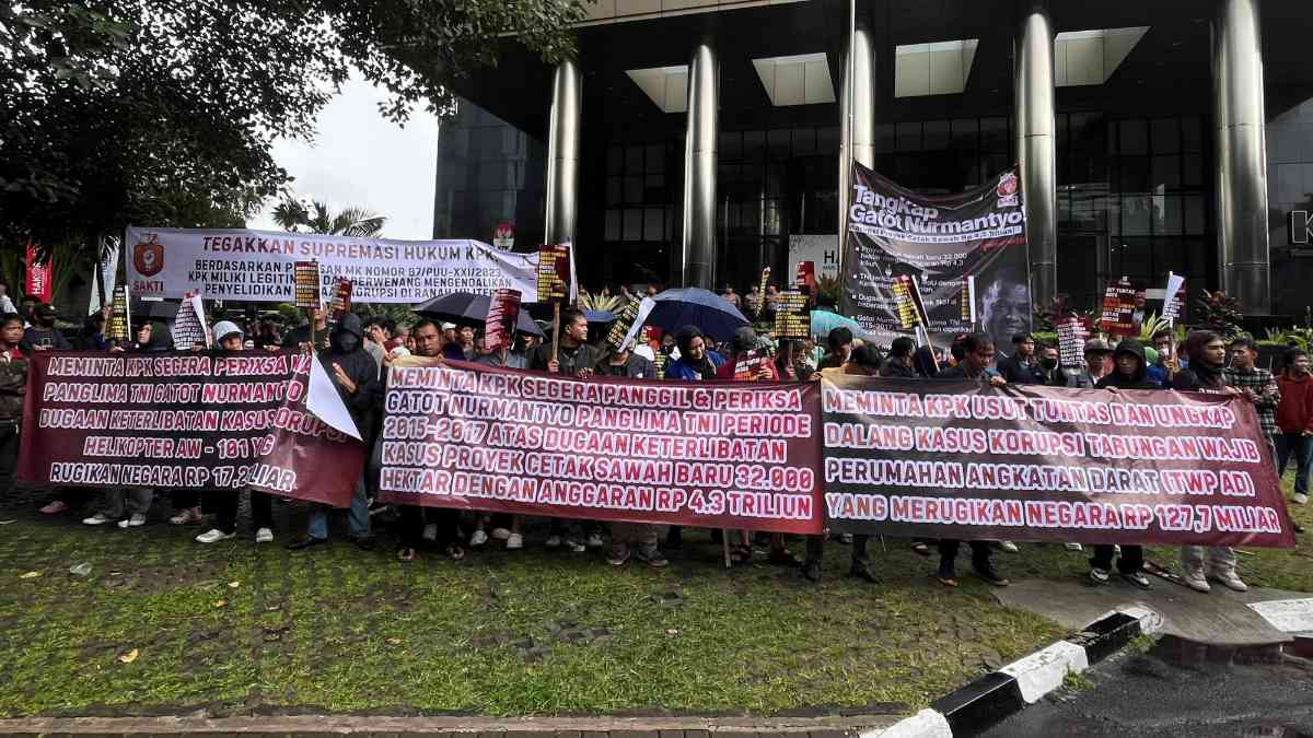 Aksi Mahasiswa di KPK Soroti Dugaan Korupsi Proyek Cetak Sawah